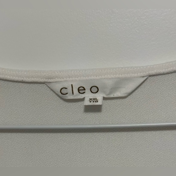 💝 Cleo: Women’s Sleeveless Top- Size XXL 💝 - Picture 2 of 5